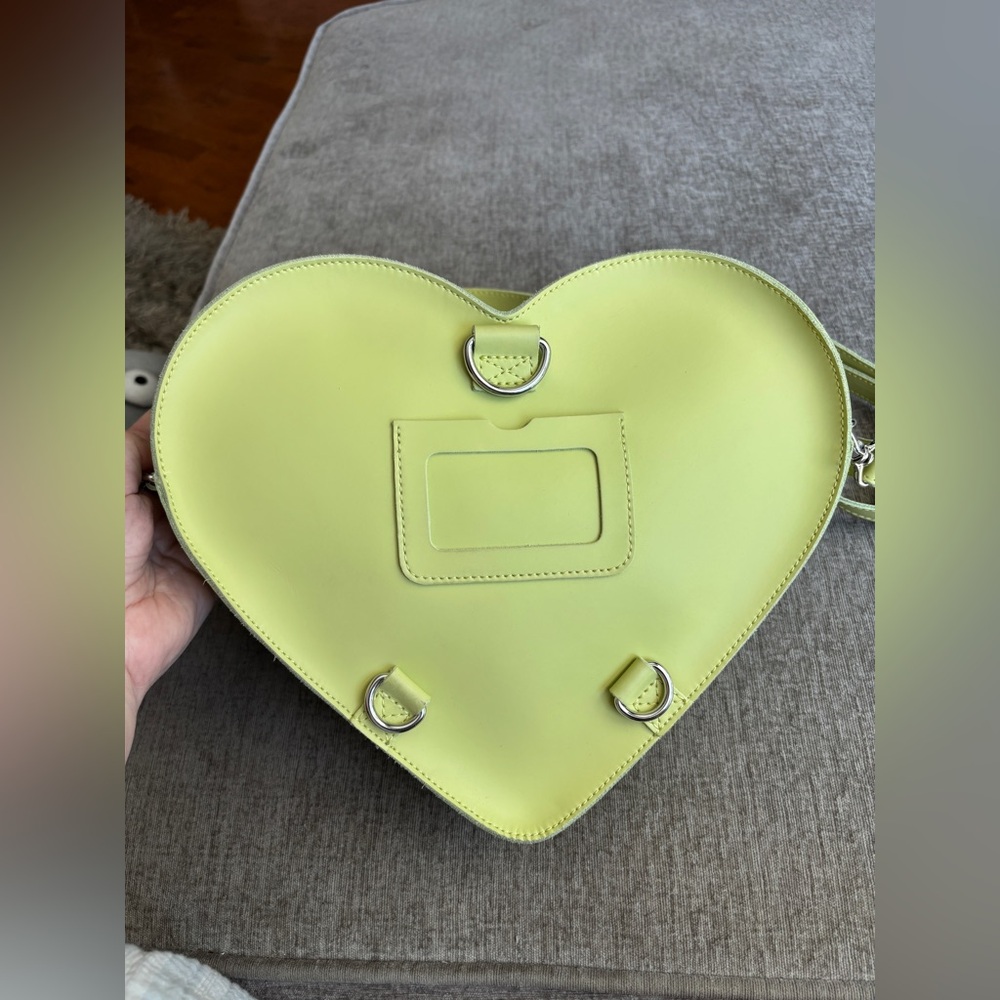 EUC Doc Marten’s Heart Bag - Picture 7 of 16